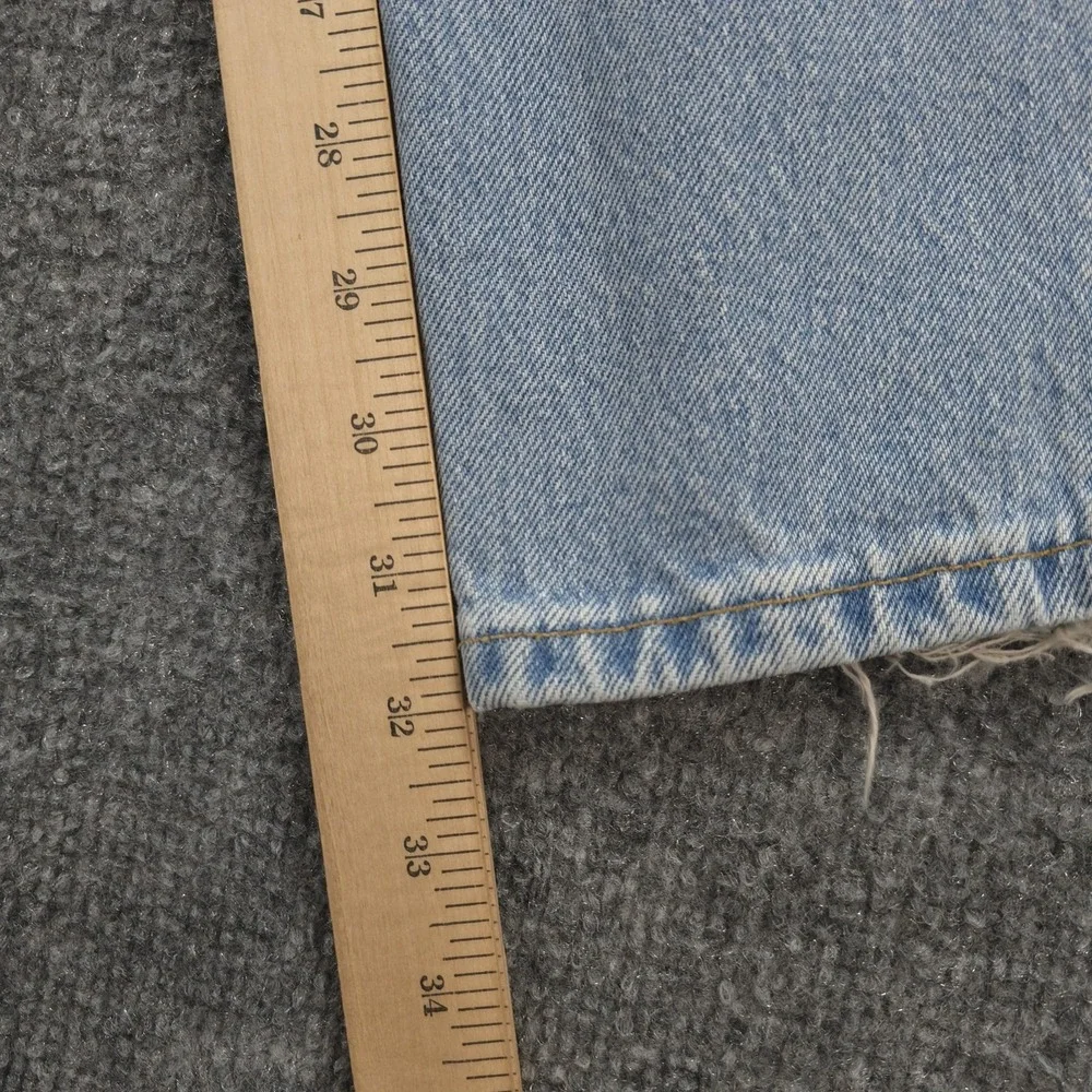 Vintage Levis Jeans Mens 32x32 Light Blue Denim 501 Button Fly Made USA 90s